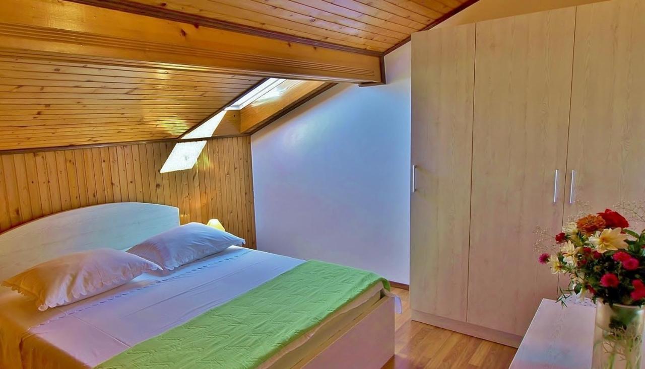 Apartments By The Sea Supetarska Draga - Donja, Rab - 4954 Εξωτερικό φωτογραφία