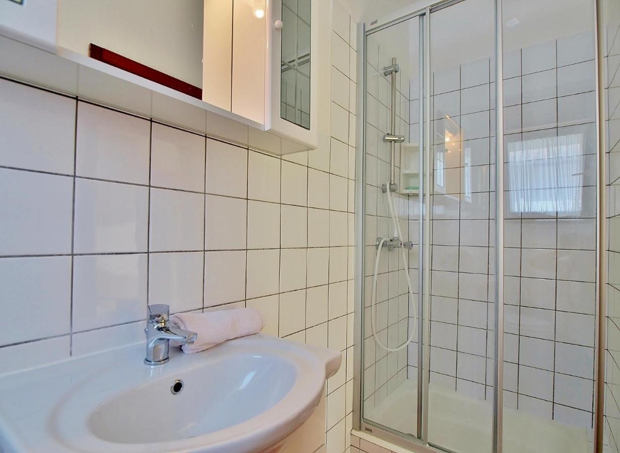 Apartments By The Sea Supetarska Draga - Donja, Rab - 4954 Εξωτερικό φωτογραφία