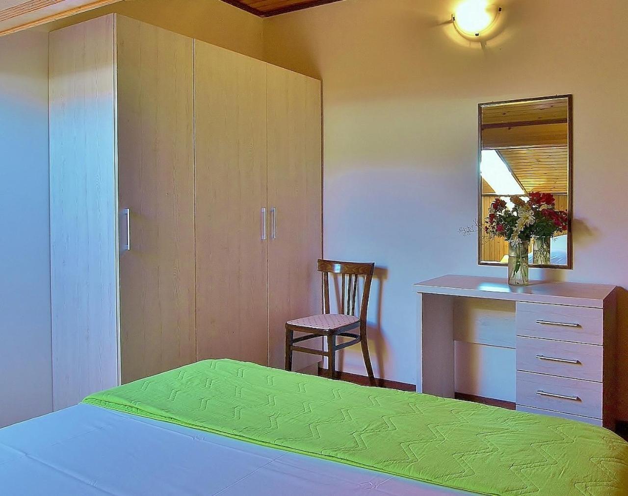 Apartments By The Sea Supetarska Draga - Donja, Rab - 4954 Δωμάτιο φωτογραφία